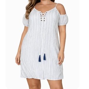 Hem & thread SZ L one piece above the knee dress cold shoulder boxy fit white